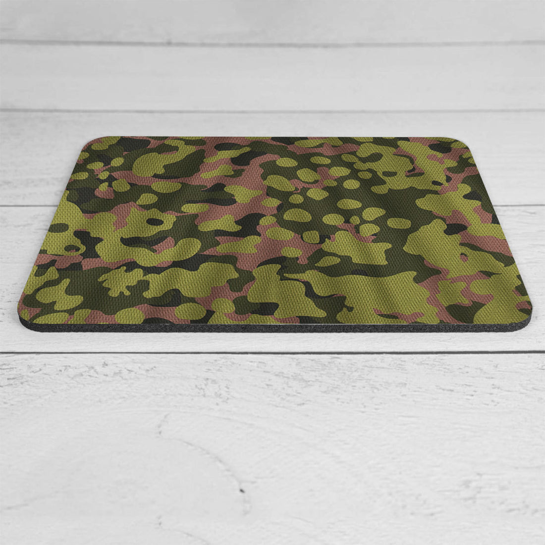 CustomsPig Waffen SS Type II M42 Oakleaf A Dark Variant MousePad