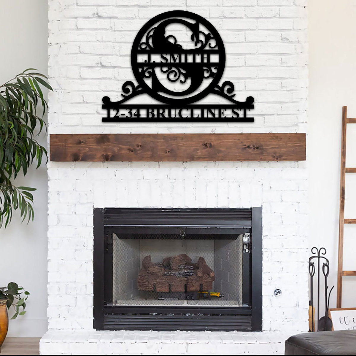 CustomsPig Custom Family Name Hanging Wall Art